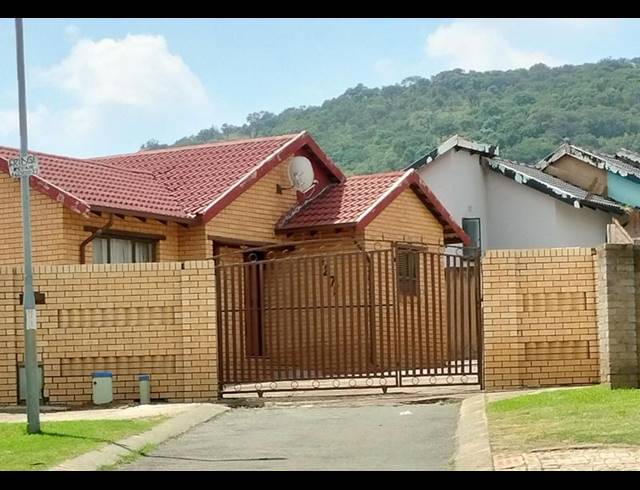 3 BEDROOM HOUSE FOR SALE IN NATURENA
